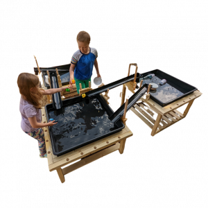 Play tables with accessories