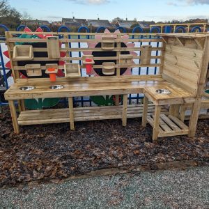 Corner mud kitchen