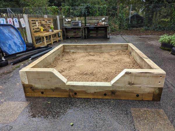 Sand Pit - Image 5