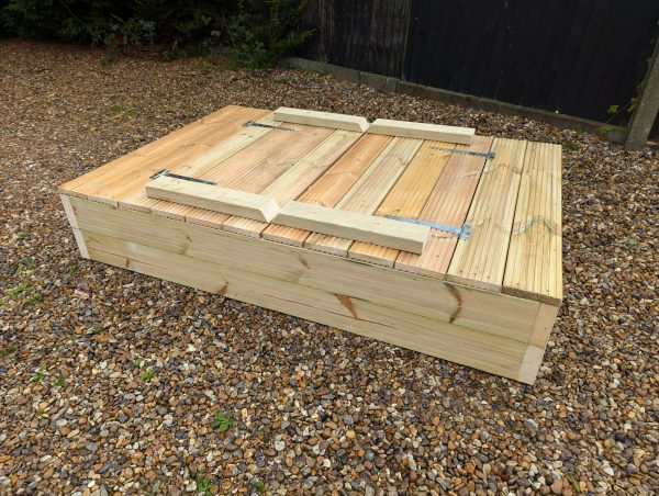 Sand pit with built in cover/benches - Image 2